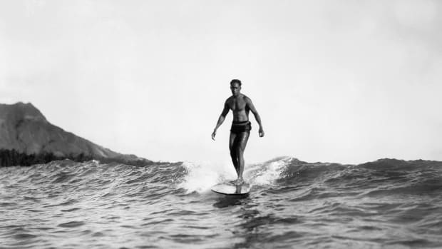 duke-kahanamoku-surfing-grandfather-history-960.jpg